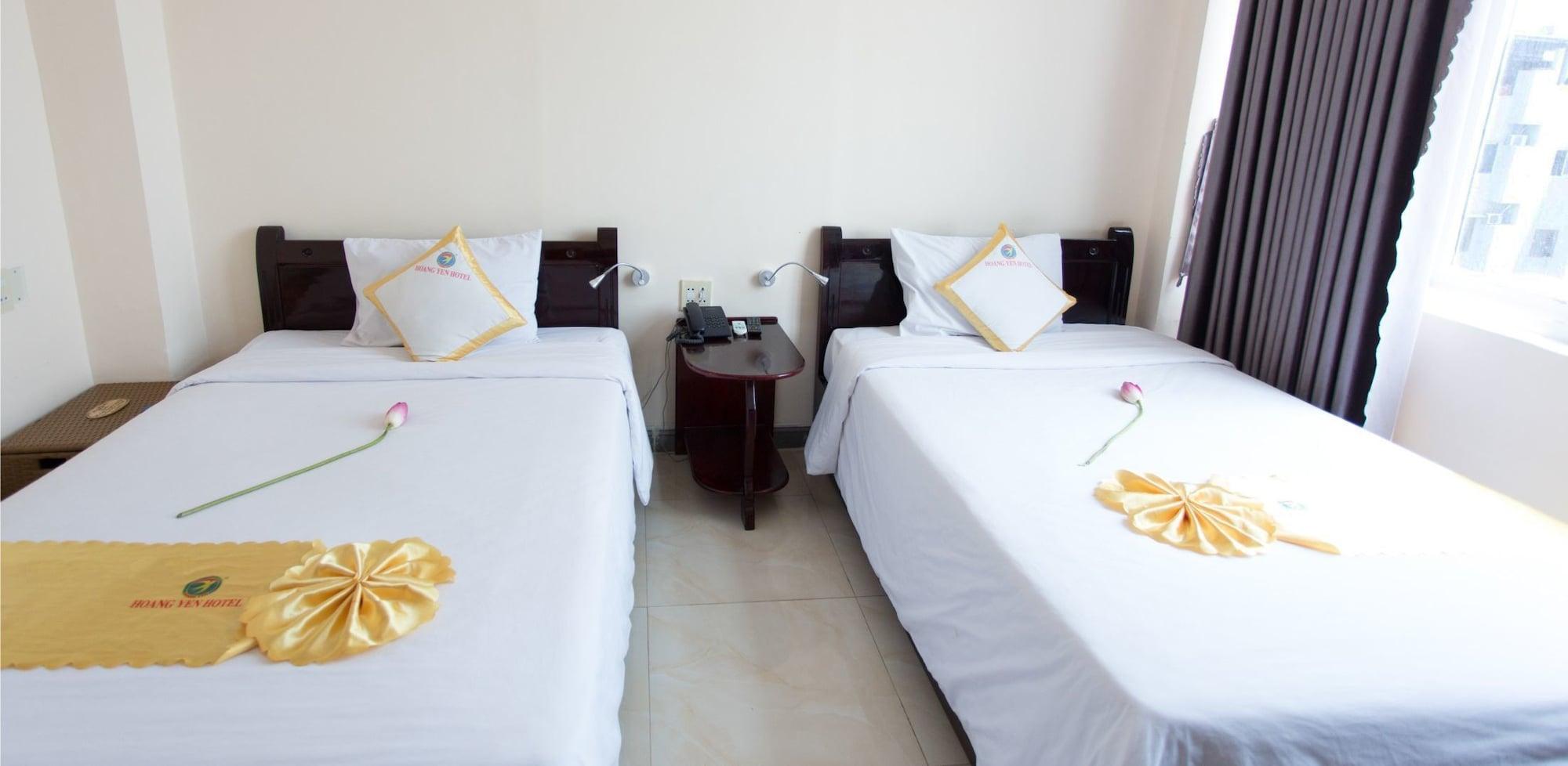 Hong Phuc Hotel Куинён Экстерьер фото