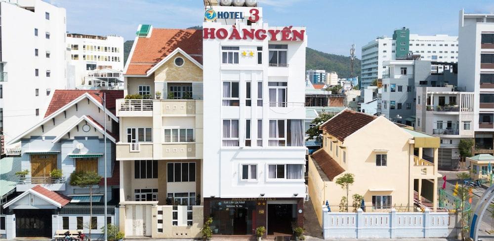 Hong Phuc Hotel Куинён Экстерьер фото
